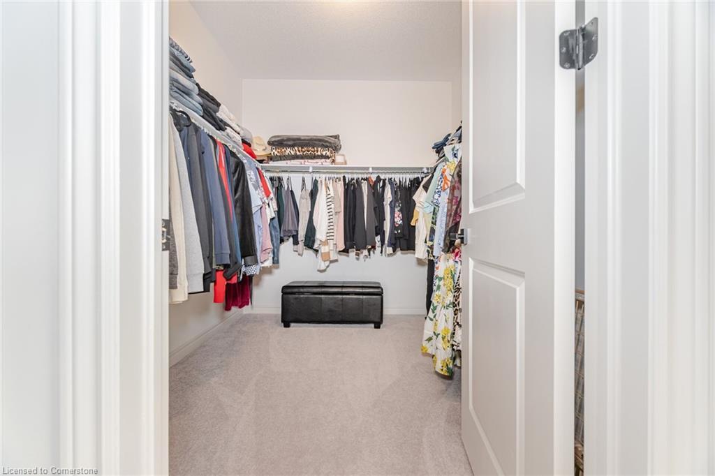 1 Twinleaf Crescent, Adjala-Tosorontio, ON - Indoor With Storage