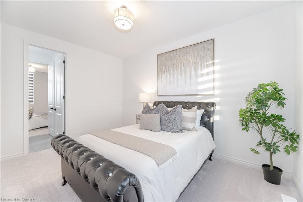 1 Twinleaf Crescent, Adjala-Tosorontio, ON - Indoor Photo Showing Bedroom