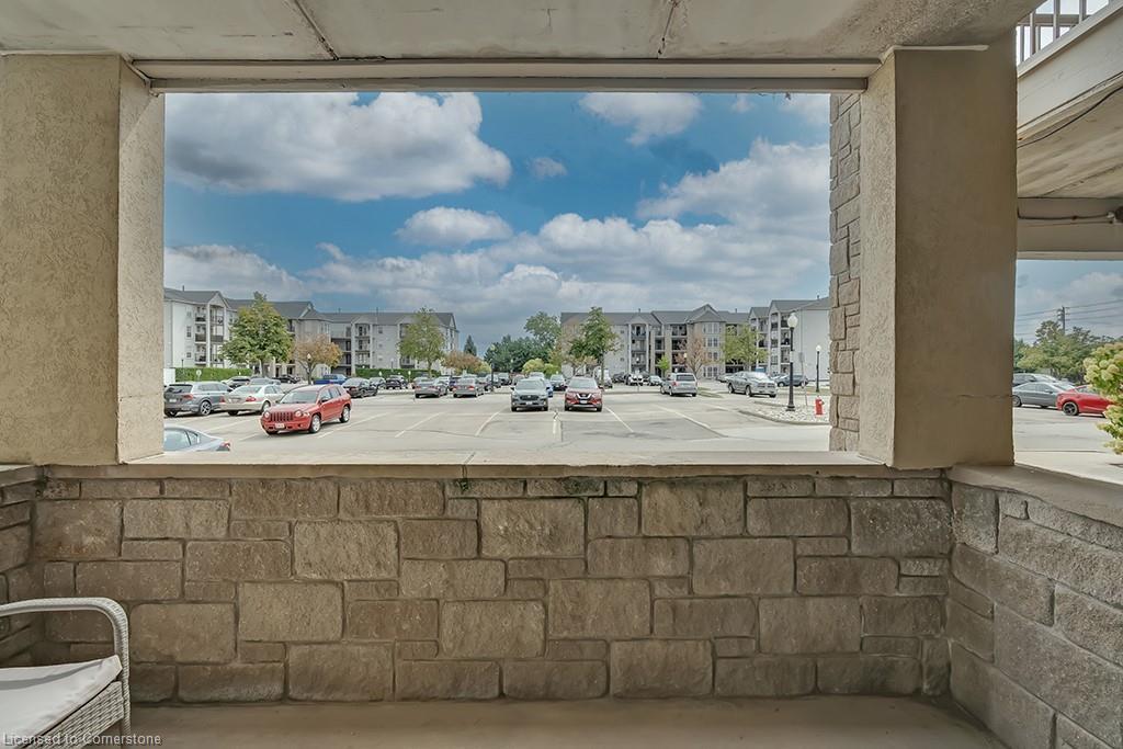 110-1441 Walker'S Line, Burlington, ON - Indoor Photo Showing Bathroom