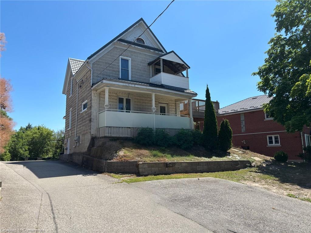 134 Lancaster Street W, Kitchener, ON