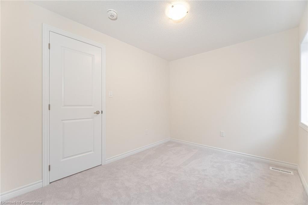 109 Molozzi Street, Erin, ON - Indoor Photo Showing Other Room