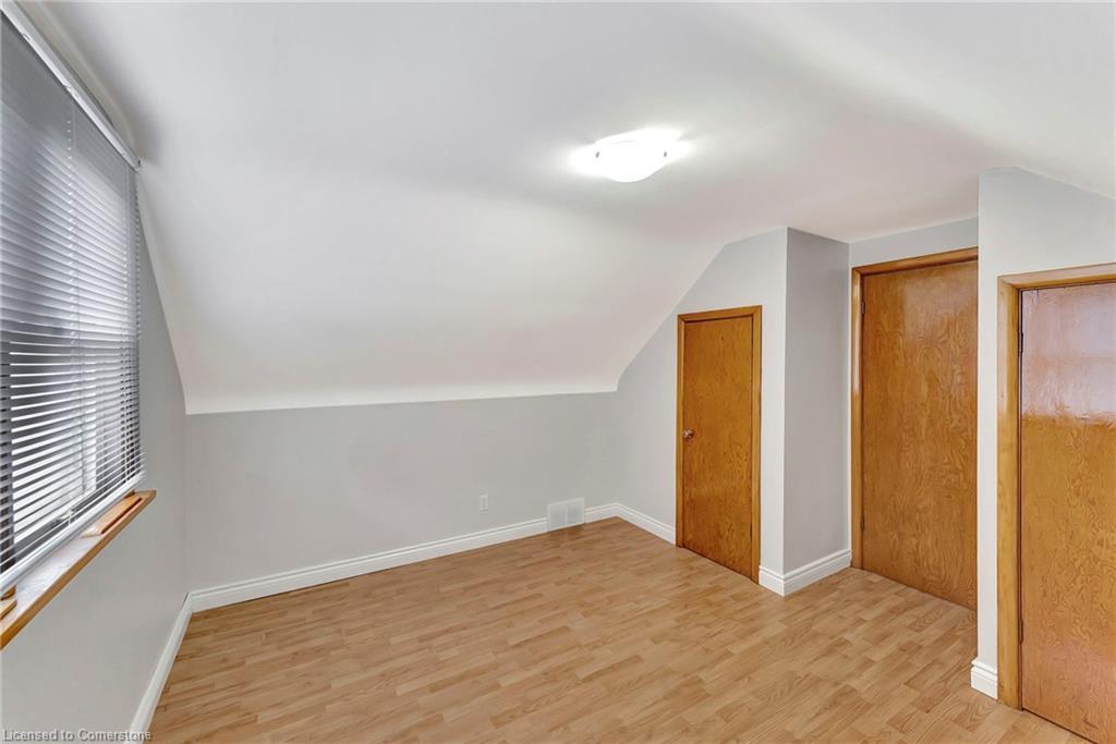 Upper-317 Highland Road W, Hamilton, ON - Indoor Photo Showing Other Room