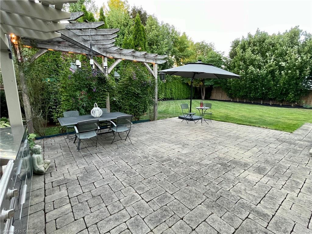 283 Jennings Crescent, Oakville, ON - Outdoor