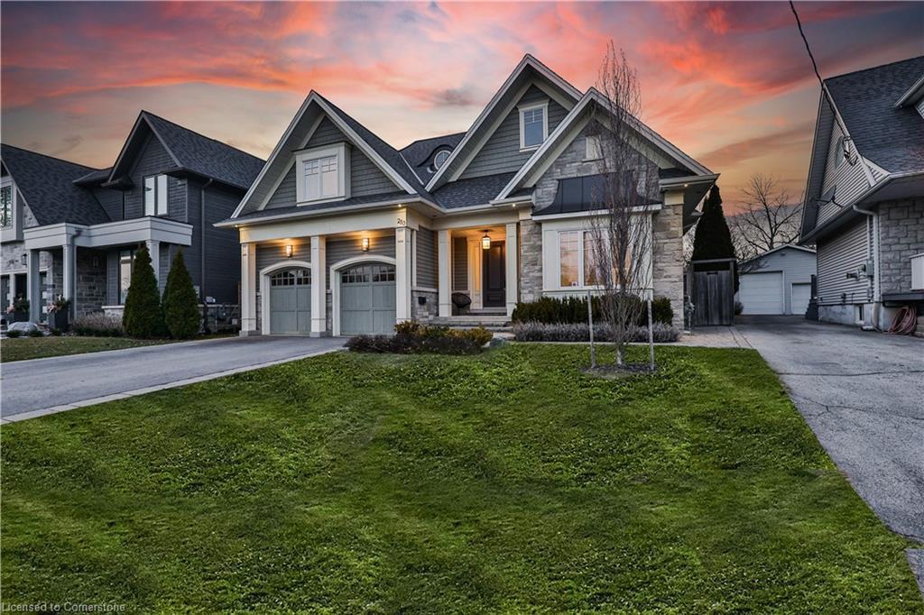 283 Jennings Crescent, Oakville, ON - Outdoor With Deck Patio Veranda With Facade