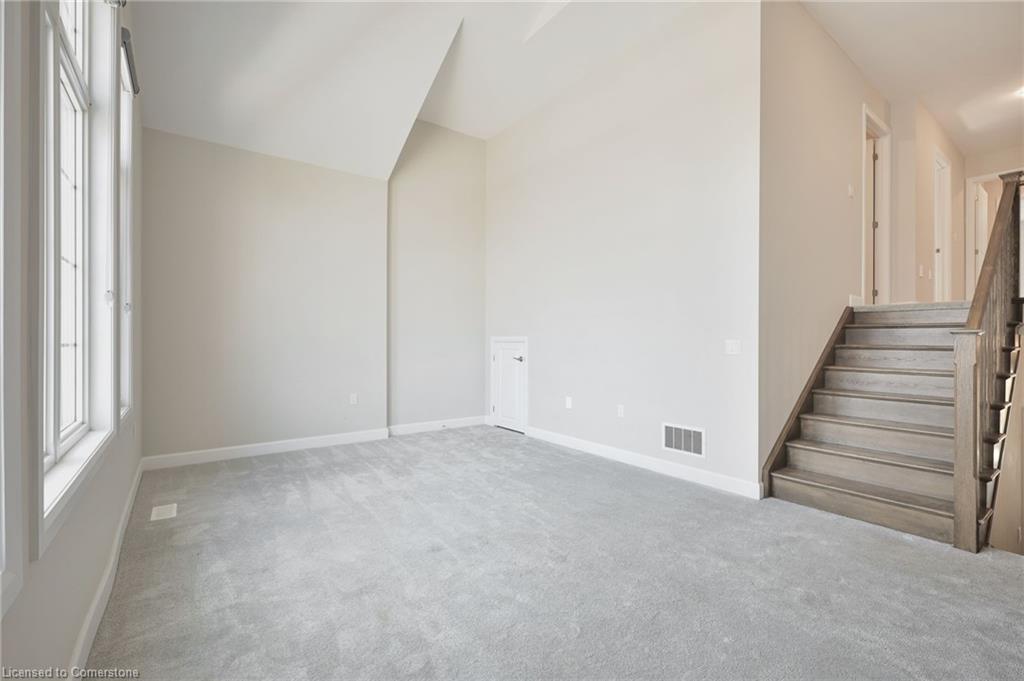 101 York Drive, Peterborough, ON - Indoor Photo Showing Other Room