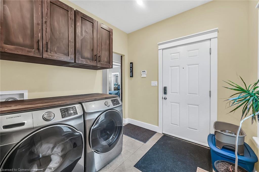236 #55 Haldimand Road, Nanticoke, ON - Indoor Photo Showing Laundry Room
