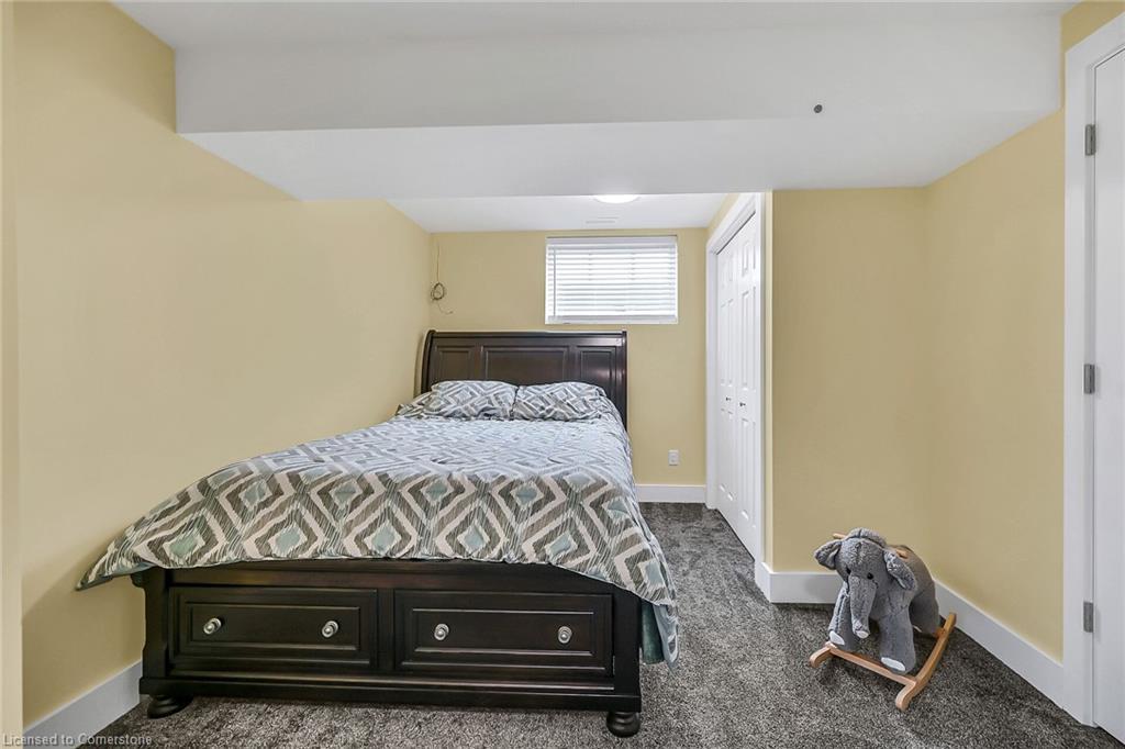 236 #55 Haldimand Road, Nanticoke, ON - Indoor Photo Showing Bedroom
