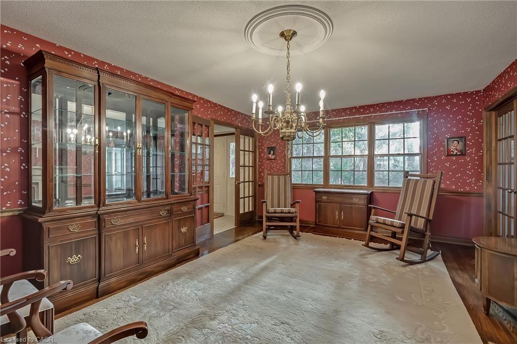 1296 Cumnock Crescent, Oakville, ON - Indoor Photo Showing Other Room