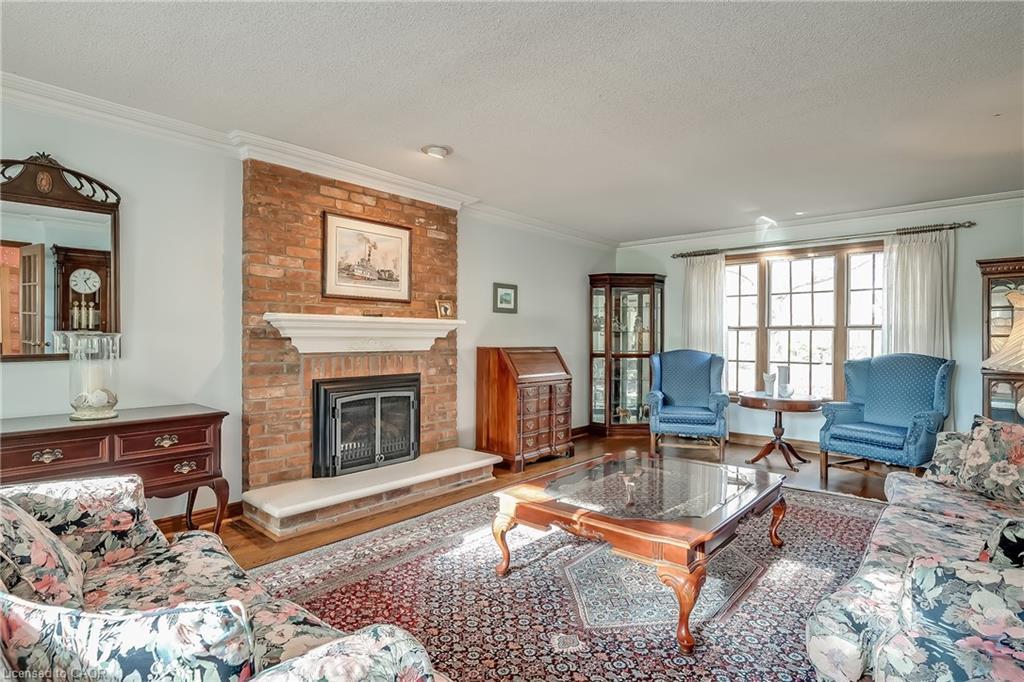1296 Cumnock Crescent, Oakville, ON - Indoor Photo Showing Living Room With Fireplace