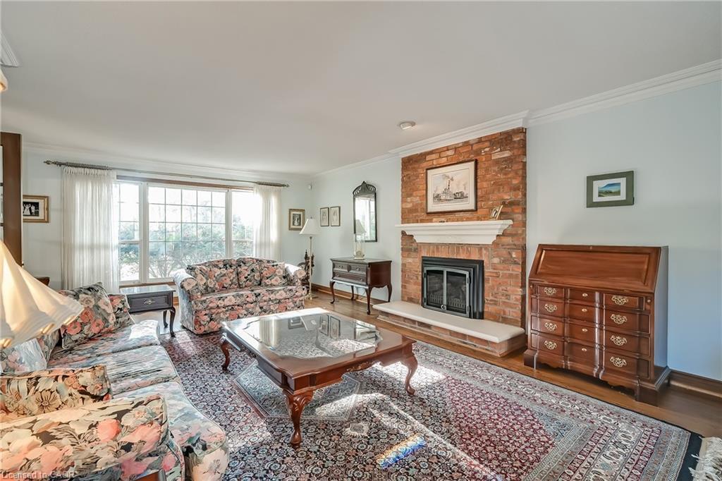 1296 Cumnock Crescent, Oakville, ON - Indoor Photo Showing Living Room With Fireplace