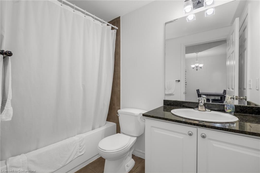 209-47 Caroline Street N, Hamilton, ON - Indoor Photo Showing Bathroom