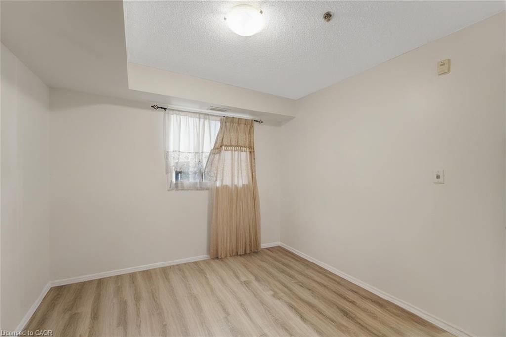203-5225 Finch Avenue E, Toronto, ON - Indoor Photo Showing Other Room