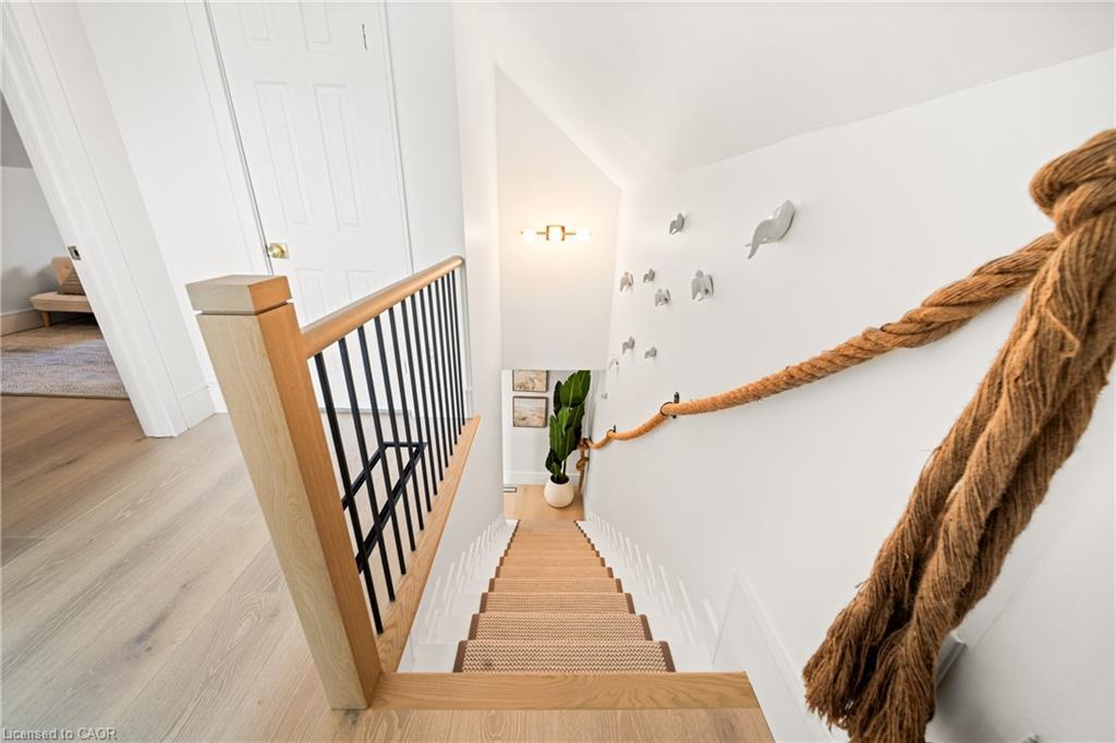 11 Fifth Street, Kawartha Lakes, ON - Indoor Photo Showing Other Room