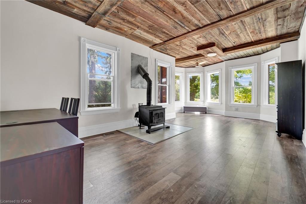 783 Highway 6 N, Hamilton, ON - Indoor