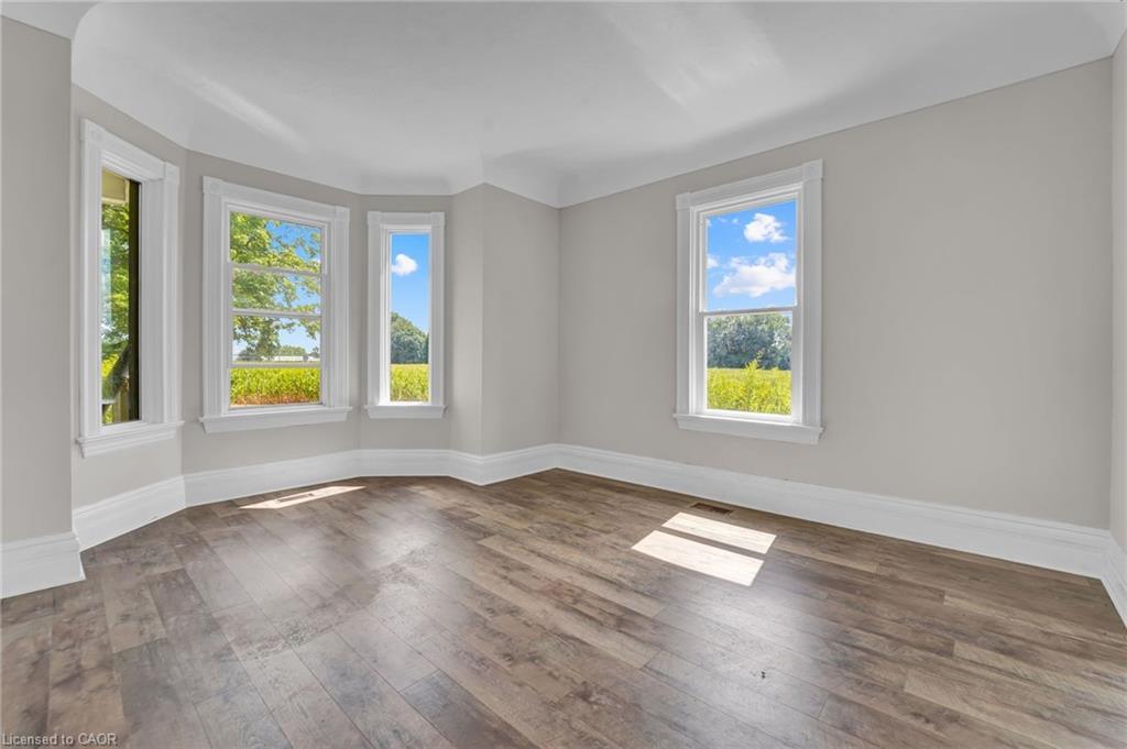 783 Highway 6 N, Hamilton, ON - Indoor Photo Showing Other Room