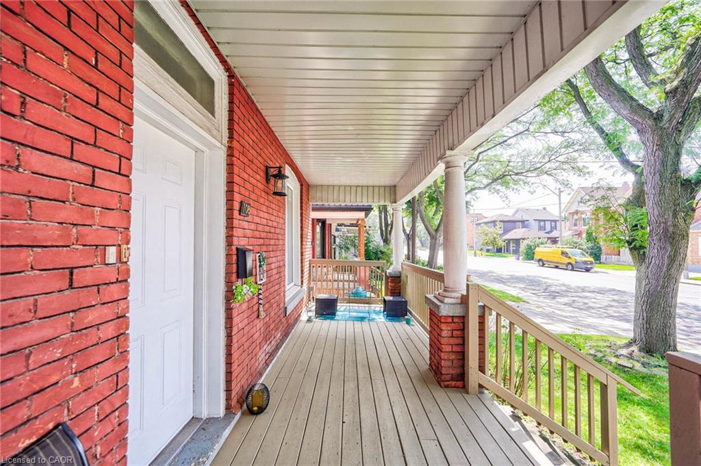 108 Victoria Avenue N, Hamilton, ON - Outdoor With Exterior