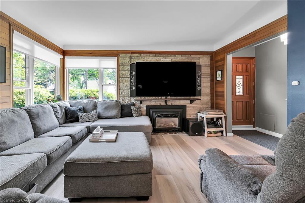 304 Glenholme Avenue, Hamilton, ON - Indoor Photo Showing Living Room With Fireplace