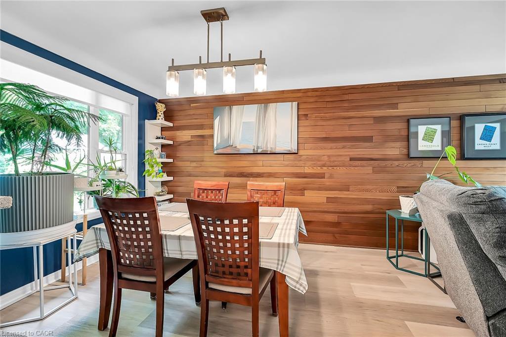 304 Glenholme Avenue, Hamilton, ON - Indoor Photo Showing Dining Room