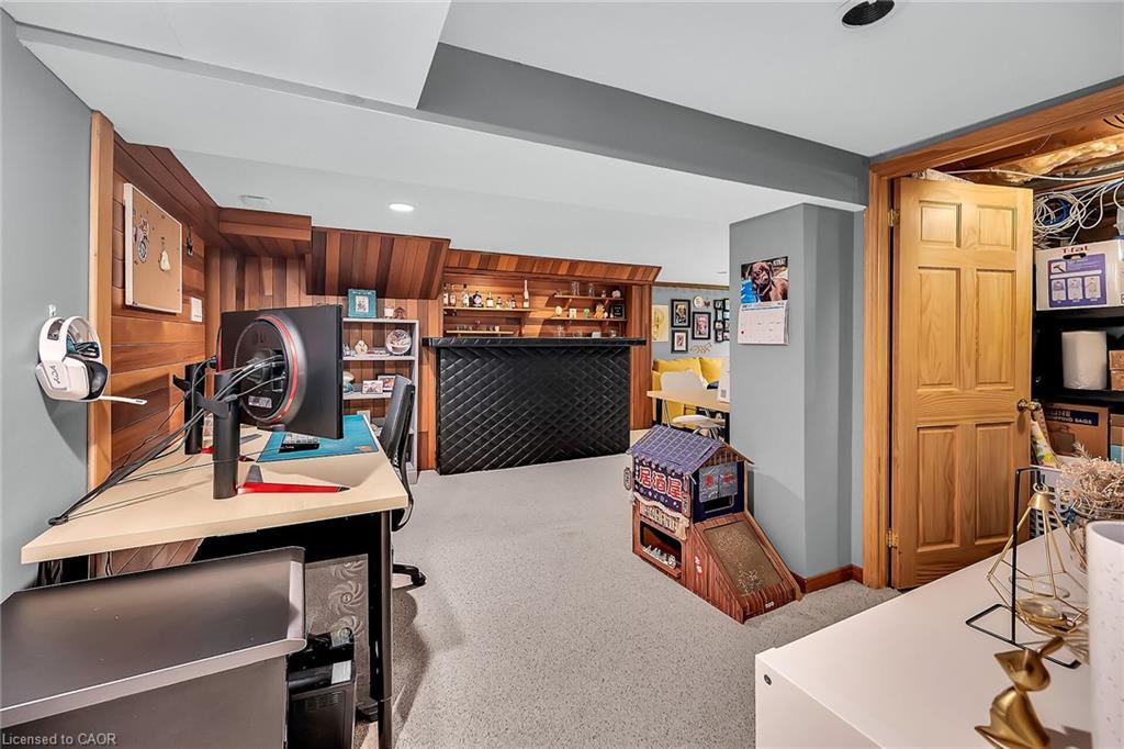 304 Glenholme Avenue, Hamilton, ON - Indoor