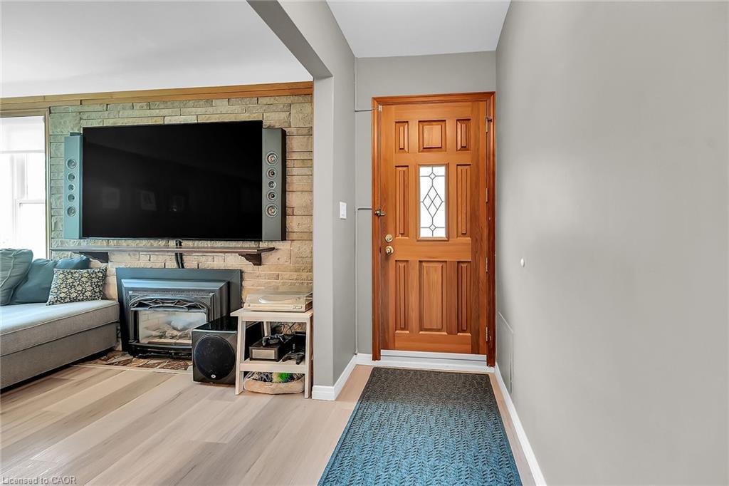 304 Glenholme Avenue, Hamilton, ON - Indoor