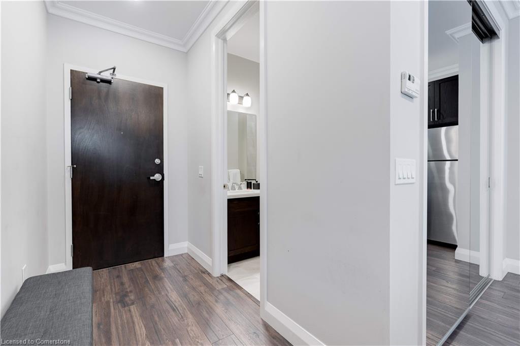 307-118 King Street E, Hamilton, ON - Indoor Photo Showing Other Room