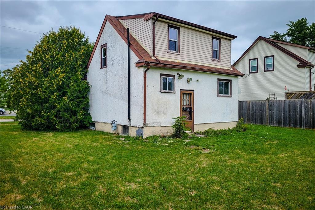 107 Saint George Street, Welland, ON - Outdoor