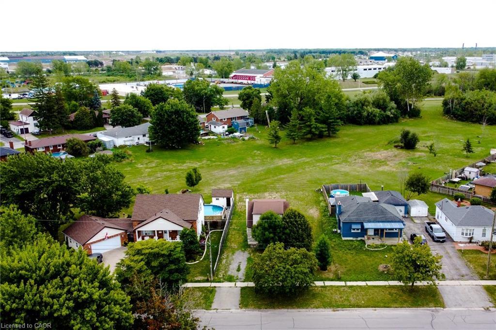 107 Saint George Street, Welland, ON - Outdoor With View
