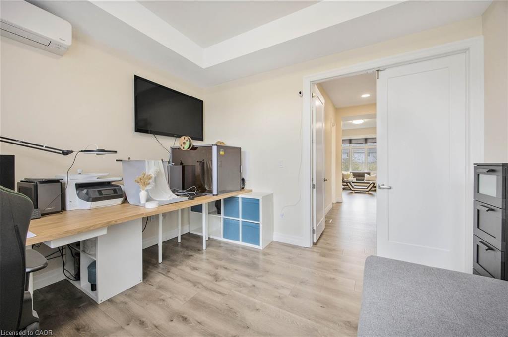 6 Dorothys Drive, Oro-Medonte, ON - Indoor Photo Showing Office