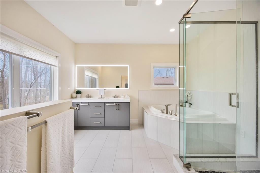 6 Dorothys Drive, Oro-Medonte, ON - Indoor Photo Showing Bathroom