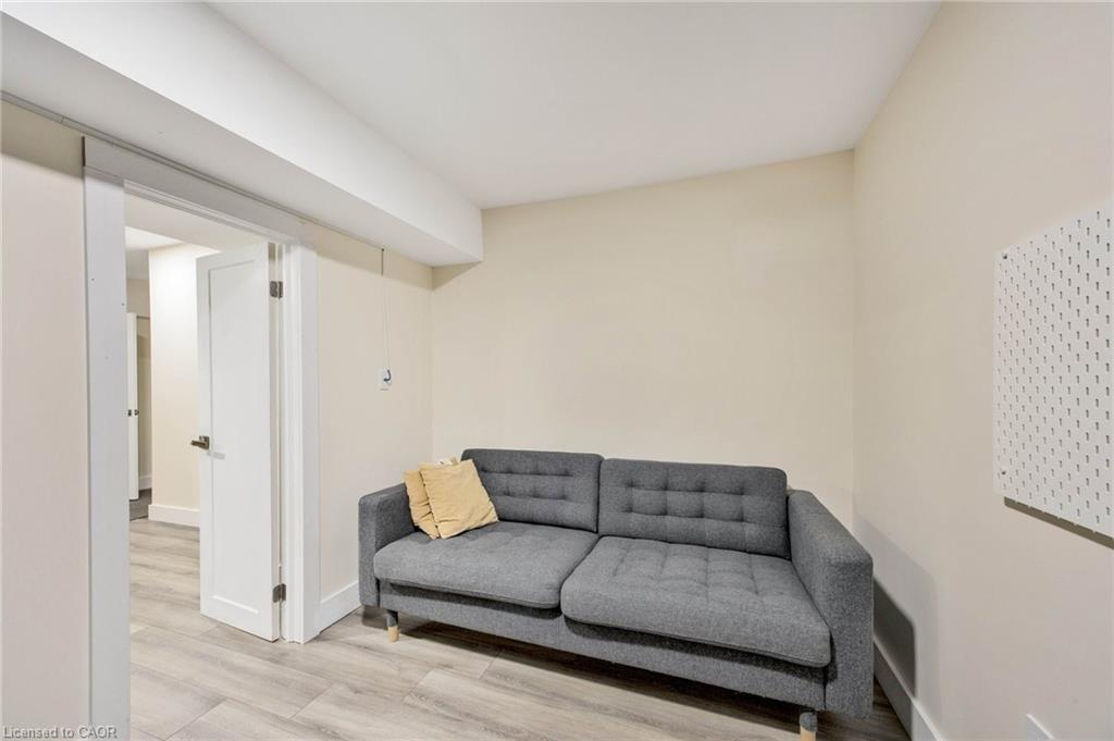 6 Dorothys Drive, Oro-Medonte, ON - Indoor