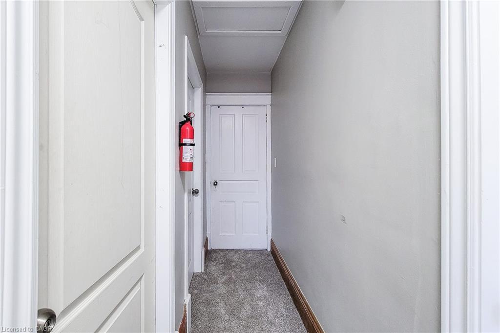 246 Bowman Street, Hamilton, ON - Indoor Photo Showing Other Room