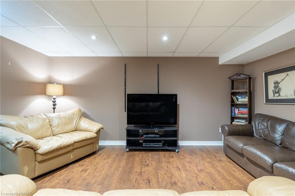 33-605 Welland Avenue, St. Catharines, ON - Indoor Photo Showing Other Room