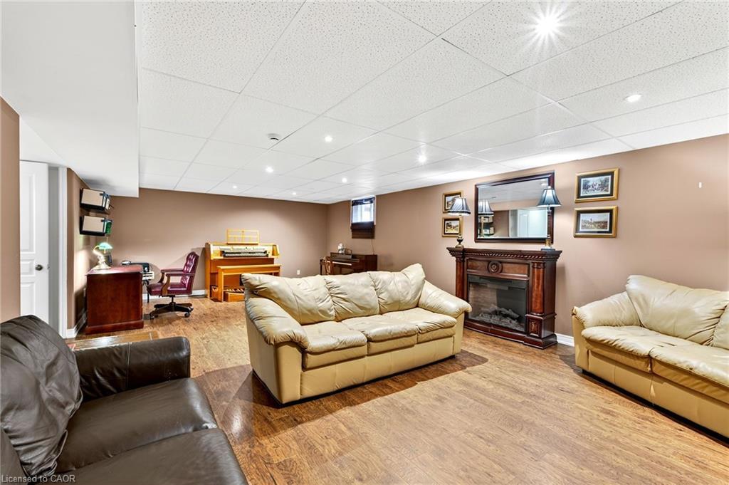 33-605 Welland Avenue, St. Catharines, ON - Indoor