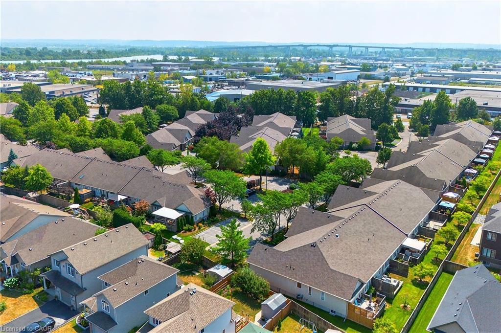 33-605 Welland Avenue, St. Catharines, ON - Outdoor With View