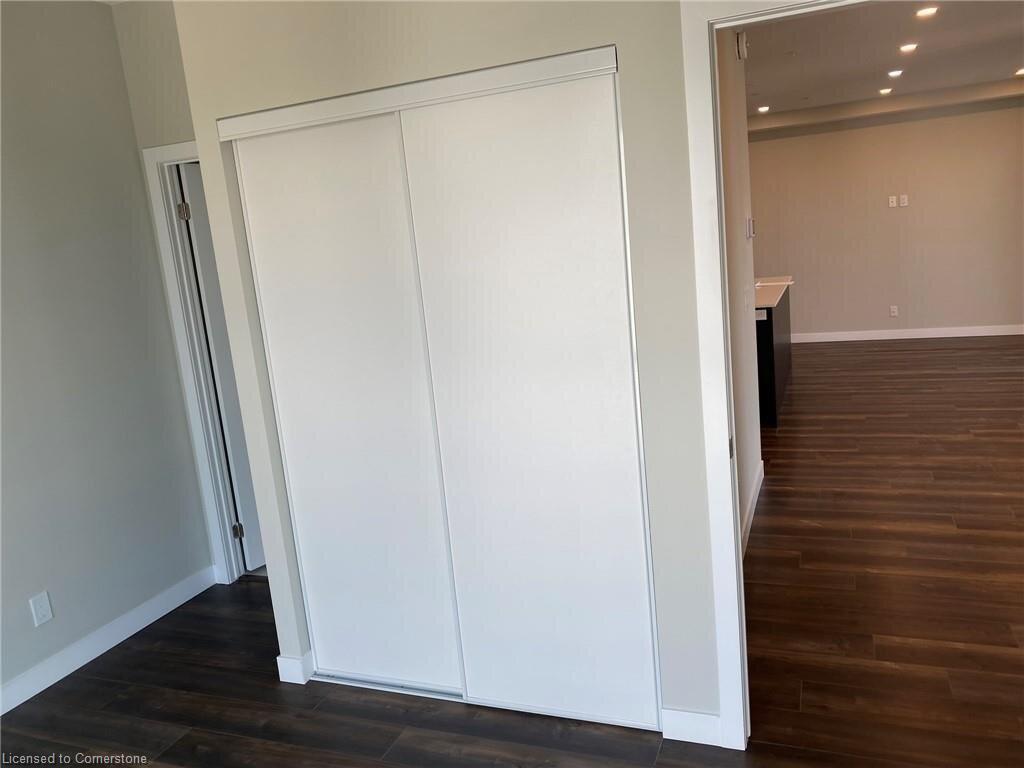 2207-15 Queen Street S, Hamilton, ON - Indoor Photo Showing Other Room