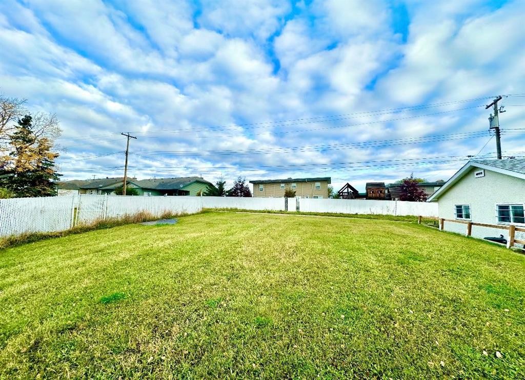 10316 103 Ave, Lac La Biche, AB