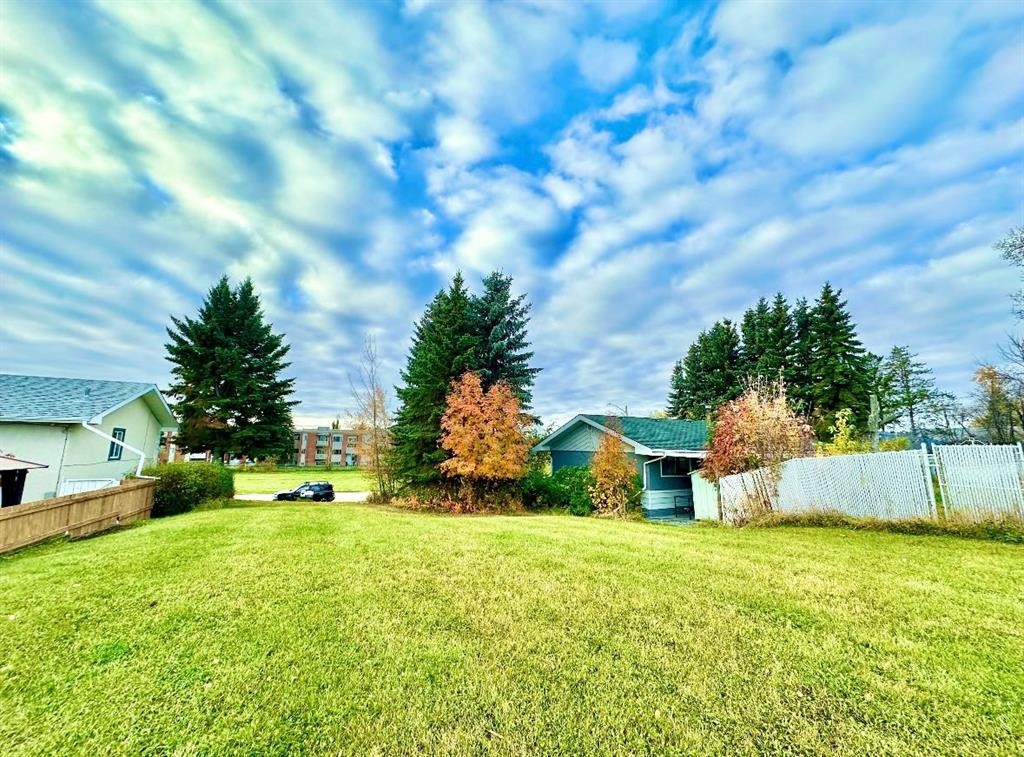 10316 103 Ave, Lac La Biche, AB