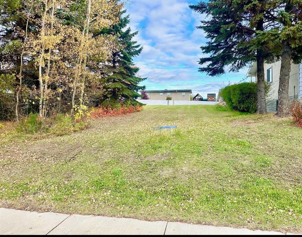 10316 103 Ave, Lac La Biche, AB