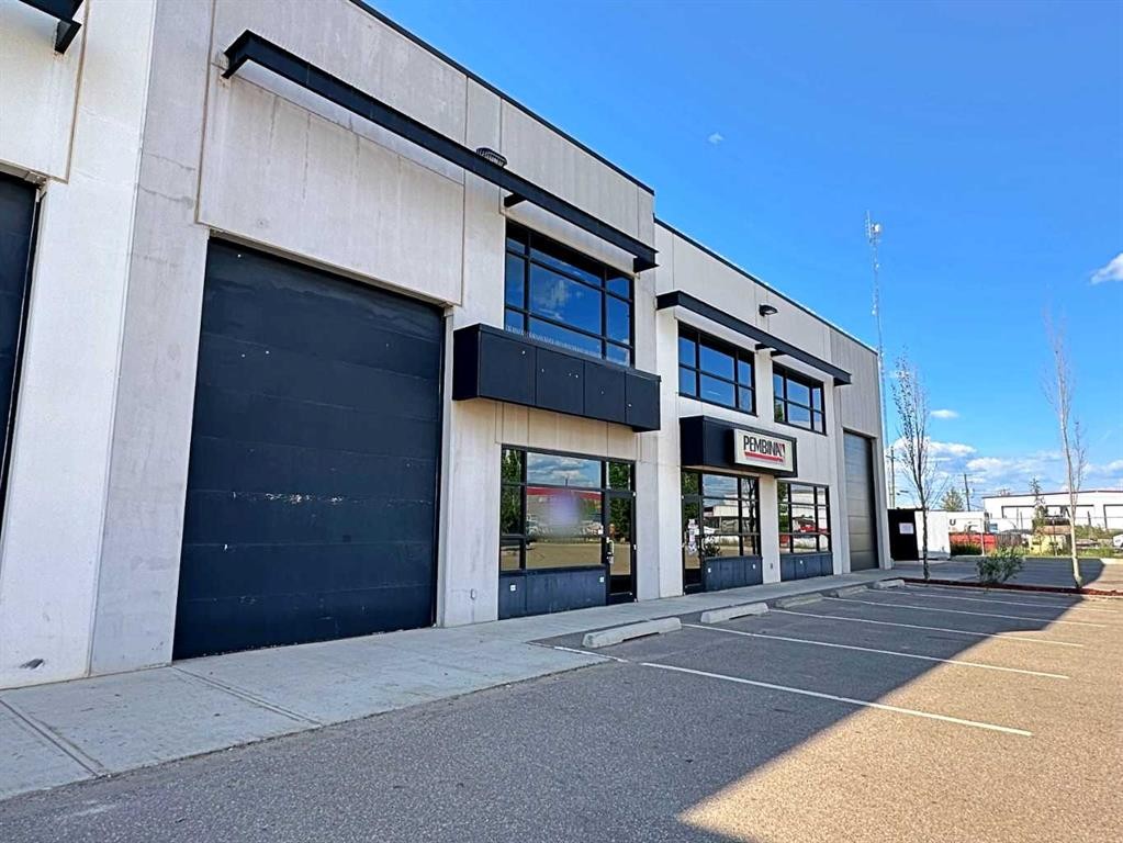 308-400 Mackenzie Boulevard, Fort Mcmurray, AB