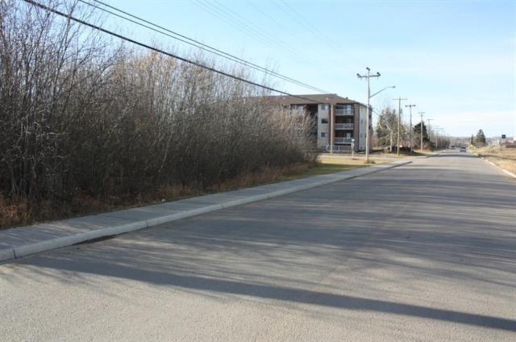 00 99 Street, Lac La Biche, AB