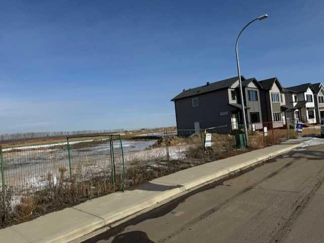 129 Mcghee Street, Fort Mcmurray, AB