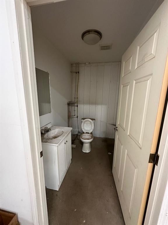 104 67048 Mission Road, Lac La Biche, AB