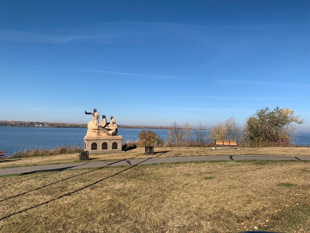 10415 101B Avenue, Lac La Biche, AB