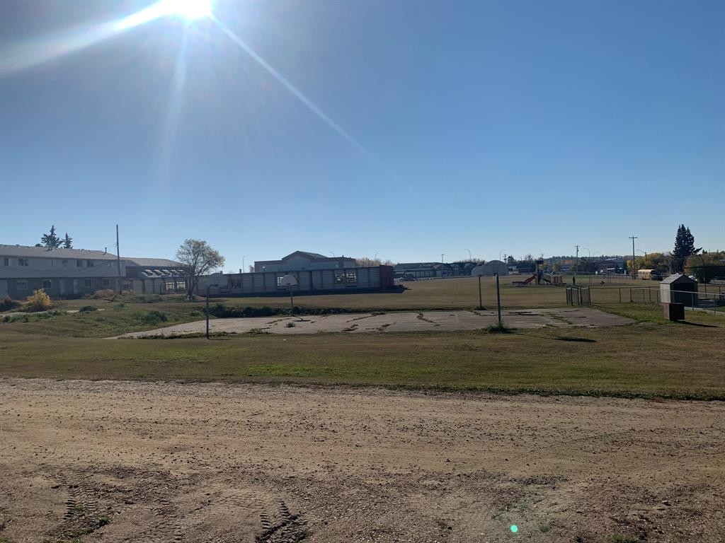 10415 101B Avenue, Lac La Biche, AB