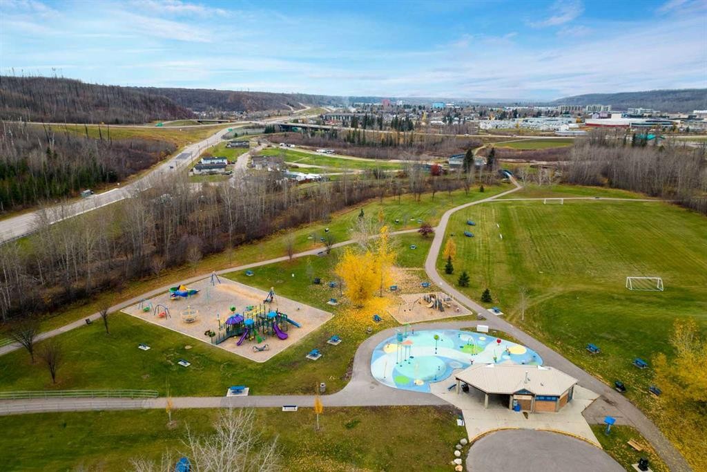 7428 Bulyea Avenue, Fort Mcmurray, AB