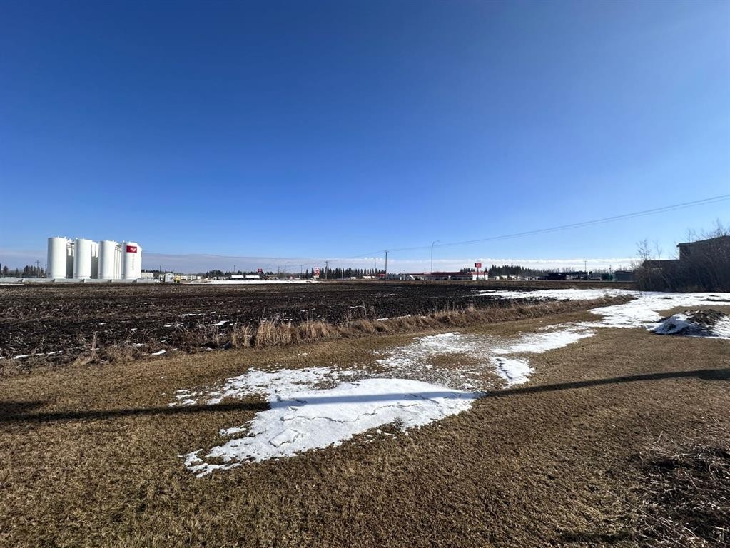 4902 50 Ave, Grassland, AB