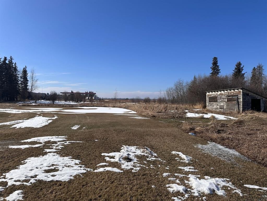 4902 50 Ave, Grassland, AB