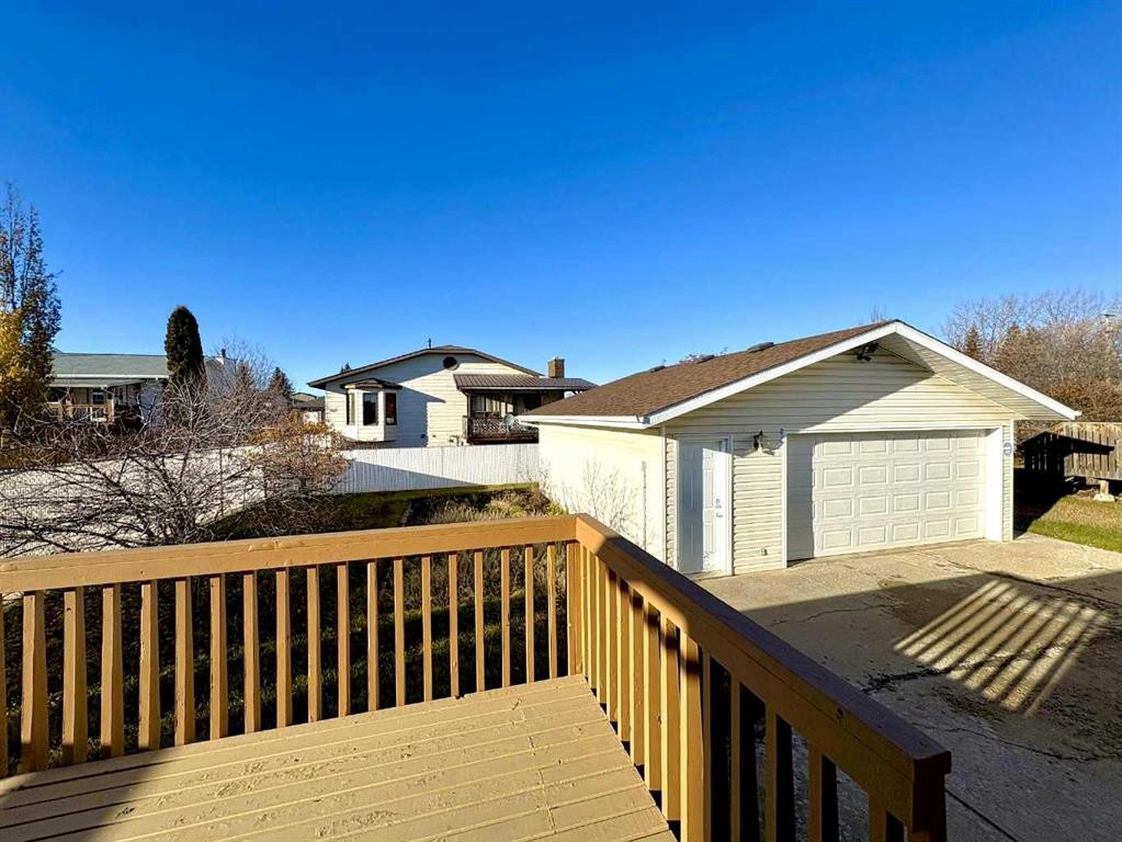 9106 94 Avenue, Lac La Biche, AB - Outdoor With Exterior