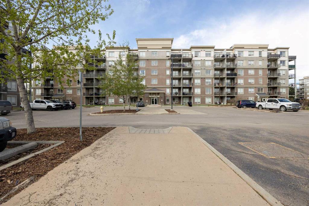 3607-135C Sandpiper Road, Fort Mcmurray, AB - Outdoor With Balcony