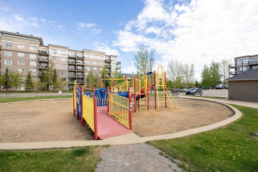 3607-135C Sandpiper Road, Fort Mcmurray, AB - Outdoor